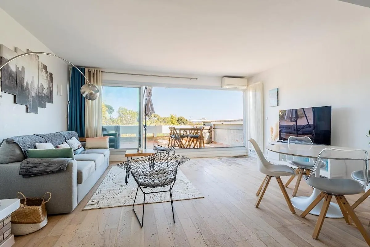 New Moon Apartment La Ciotat France