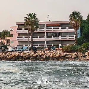St Jean Vue Pied Dans L Eau Appartement