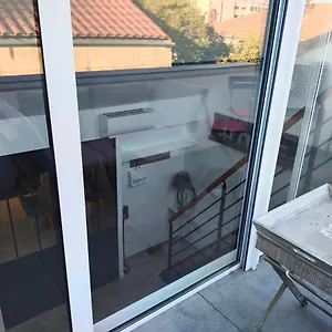 T2 De Standing Près Du Port, Avec Terrasse Et Clim Appartement