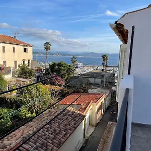 Duplex T3 Climatisé Plein Centre Terrasse Vue Appartement